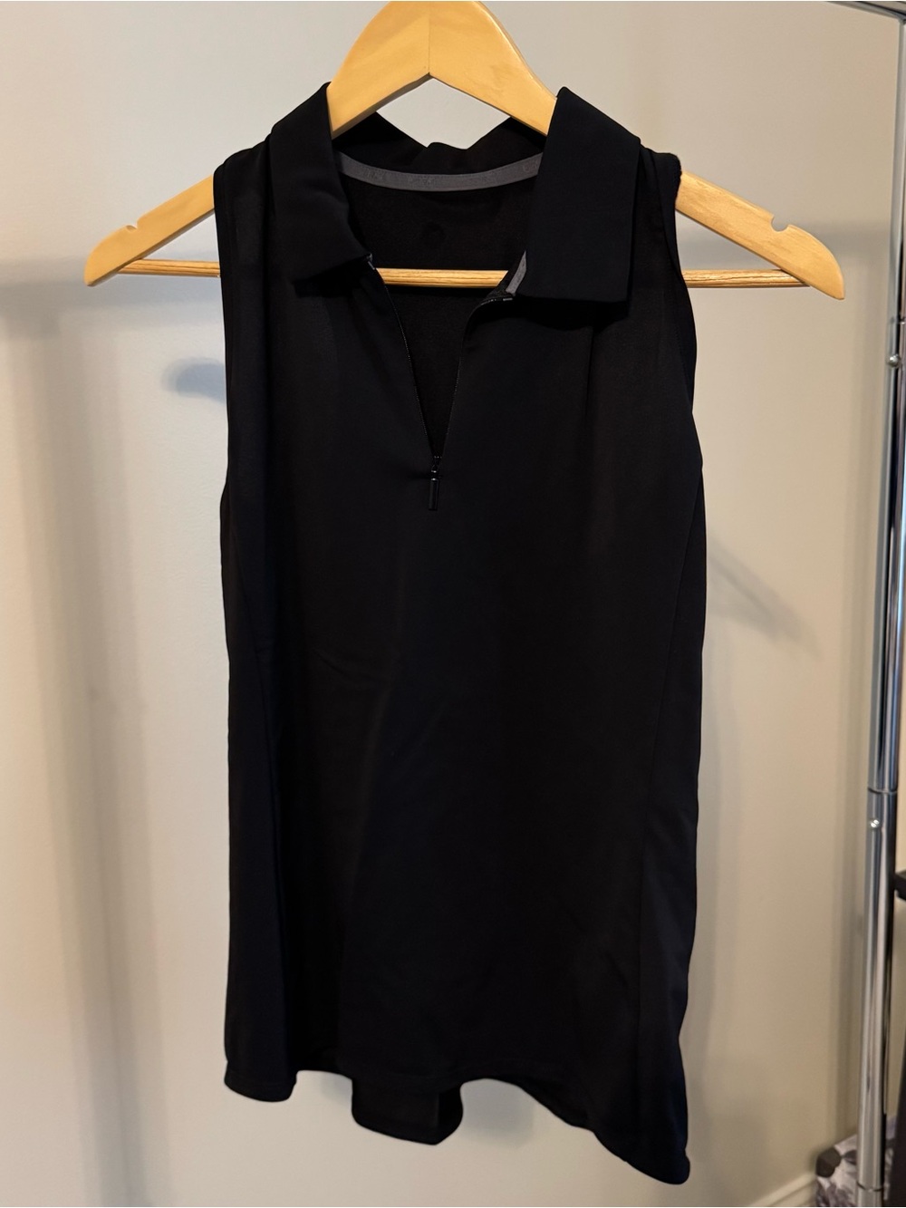 Baleaf Flyleaf UPF 50+ Quick-Dry Black Sleveless Polo Shirt with quarter-zip